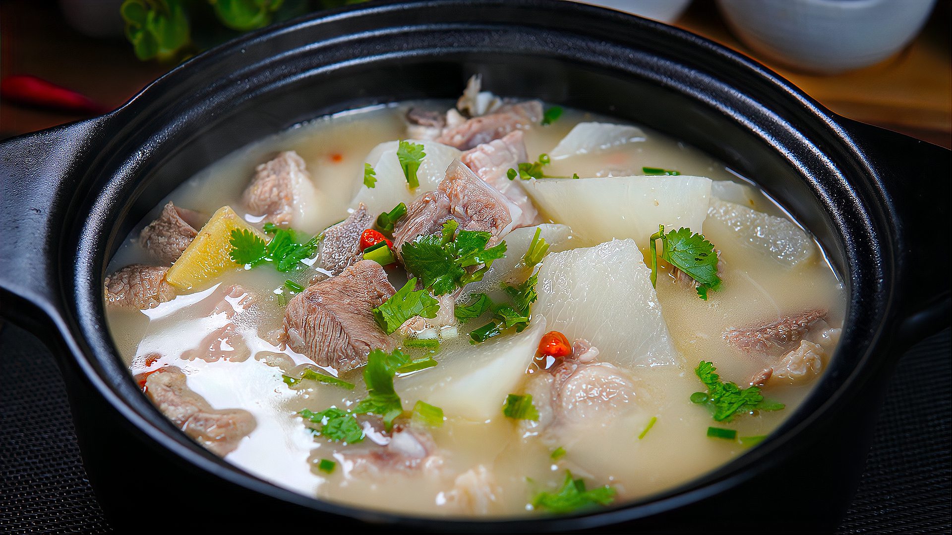 羊肉不能和什么一起吃 羊肉相克食物表格_龙腾创业网