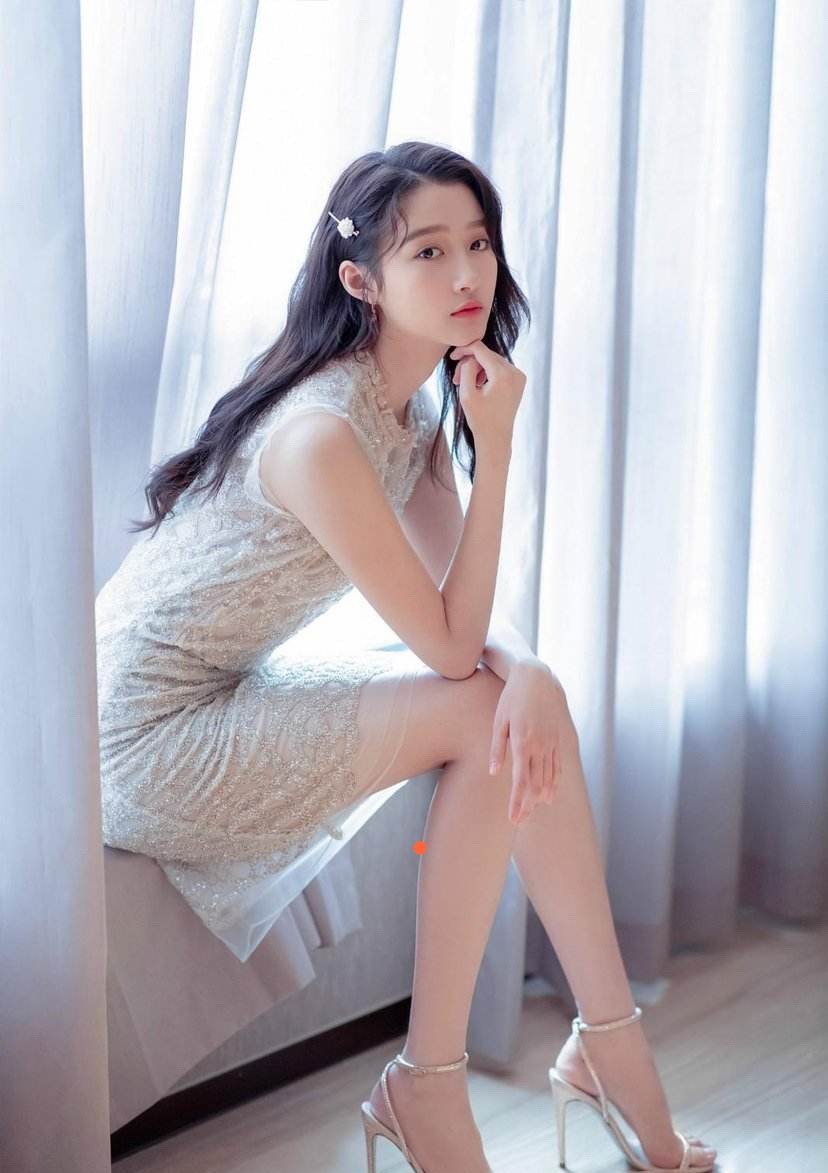 然而,有些女性的小腿过于粗壮,影响了整体形体美感.