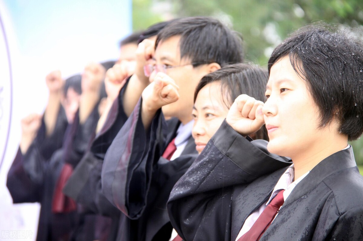 哪几种情形法律援助机构会指派辩护律师？