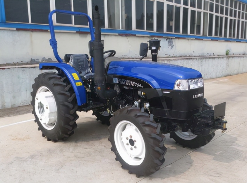 2,潍柴雷沃拖拉机