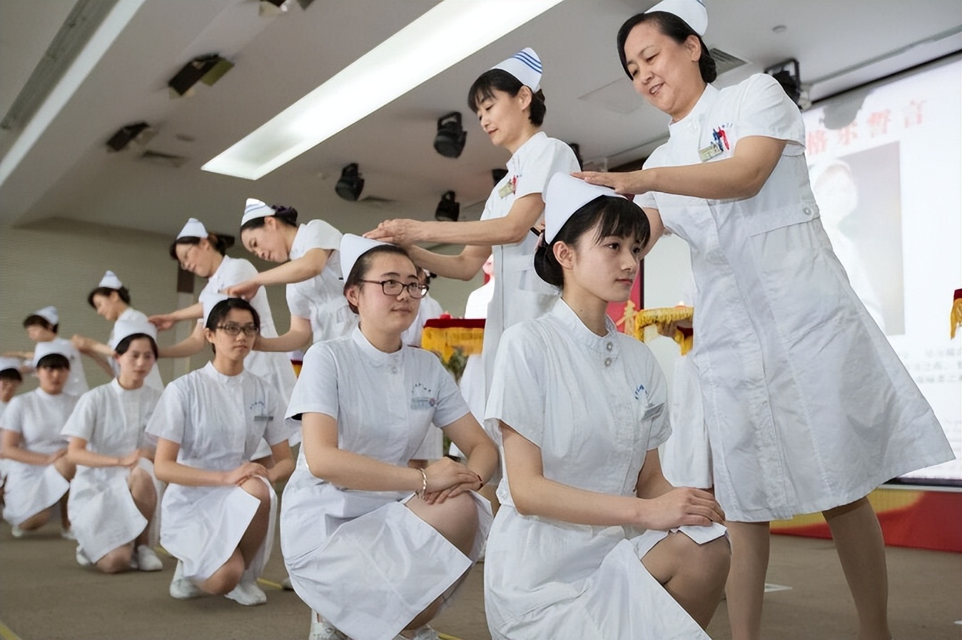 未来十年女生吃香的专业，好就业收入高，家里有女儿的可以参考