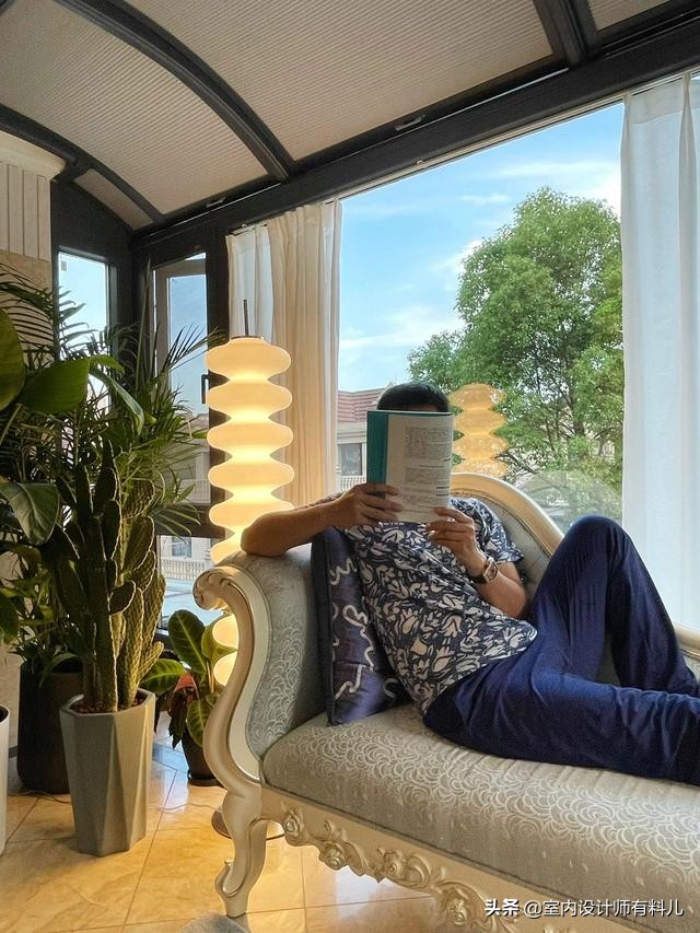 他家四层大别墅，500万豪华装修，客厅摆床、冰箱贴膜，处处踩坑