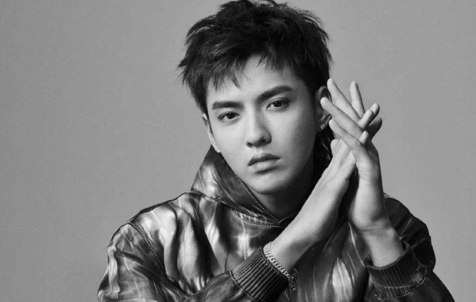 吴亦凡强奸、聚众淫乱一案开庭