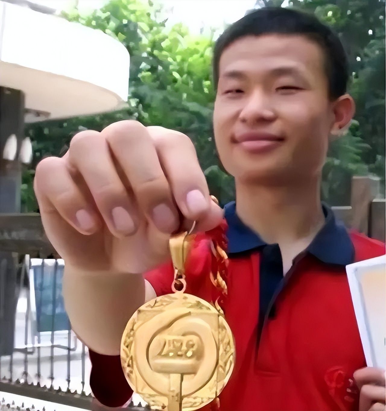 北大韦东奕辟谣“帮6个博士解开4个月未解之题”，称哈佛没有找过自己