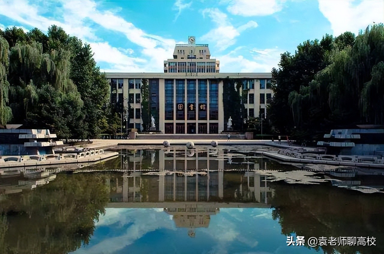 西安交通大学与上海交通大学，同根同源一个C9一个华五，哪个强？