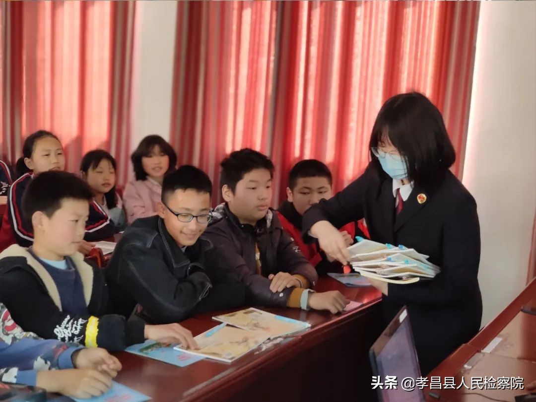 知危险会避险 ，用心守护学生校园安全