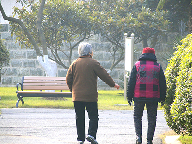 5000多元的“艾灸凳”，号称治百病，是真的？还是“智商税”？