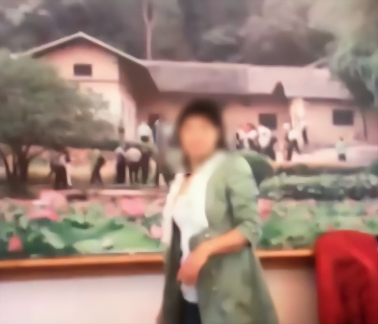 2017年女孩生命仅剩几小时，父亲含泪请求母亲相见，母亲：没必要