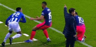 欧冠ac米兰vs利物浦（欧冠-利物浦2-1六战全胜 米兰垫底出局 格子传射马竞3-1进16强）