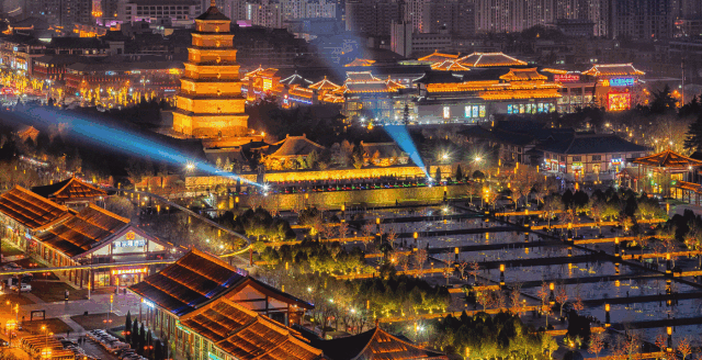 西安情侣拍照圣地排行榜：十漫打卡地推荐