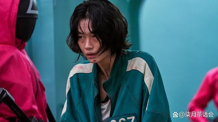 火爆全球的热播韩剧，《鱿鱼游戏》中，编号101是谁呢