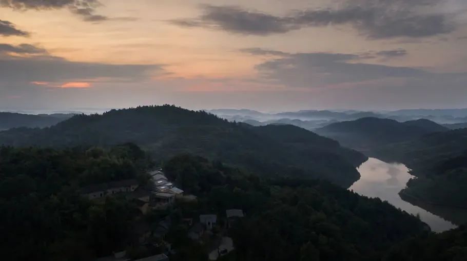 建筑塑造住所魅力 |《建筑中国》