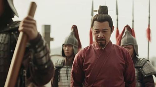 山河月明：徐达下令打燕王四十军棍，看到燕王忍着疼也不求饶