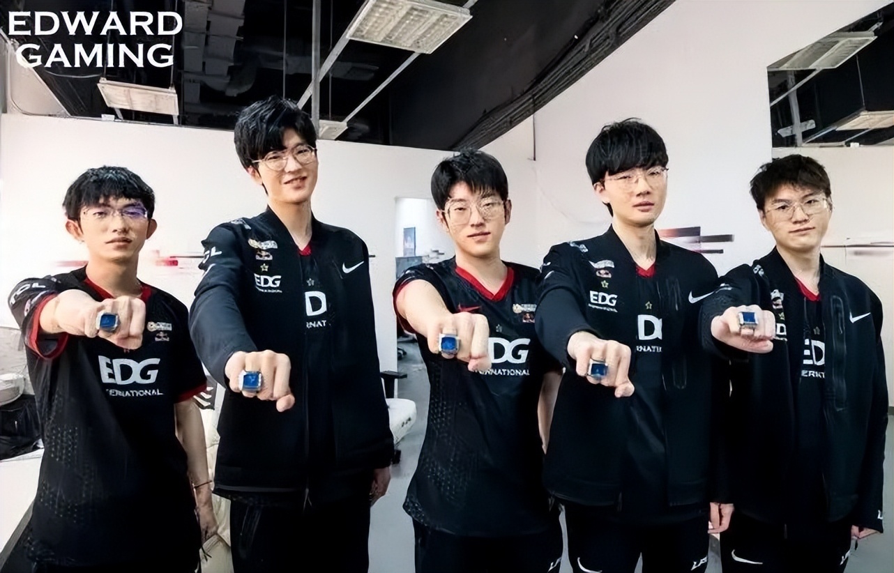 英雄联盟俱乐部（LOL俱乐部前10名，RNG第9很合理）