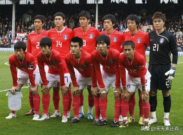 2010世界杯8分之一赛（世界杯淘汰赛，至今没出现过亚洲德比和非洲德比-北美曾有一次）