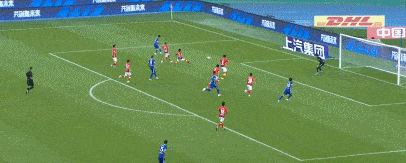 哪里有专业看足球直播的（CCTV5直播泰山VS广州城！CCTV5+直播榜首大战武汉三镇VS上海申花）