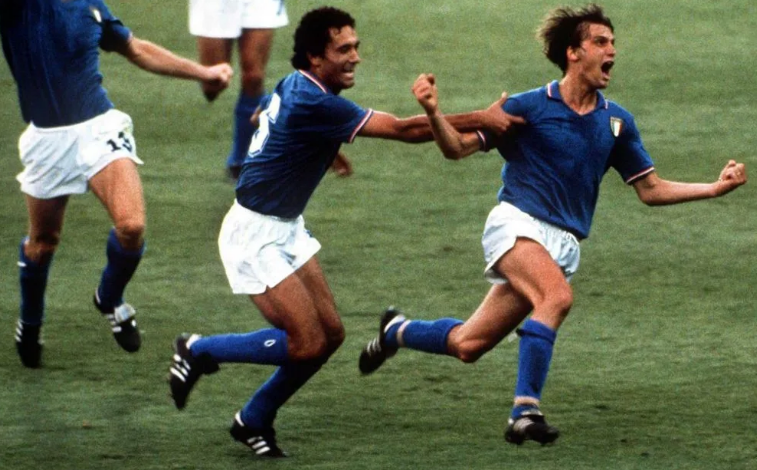 世界杯意大利对阵法国(让对手崩溃，82、06意大利，98法国，10西班牙防守赢得世界杯)