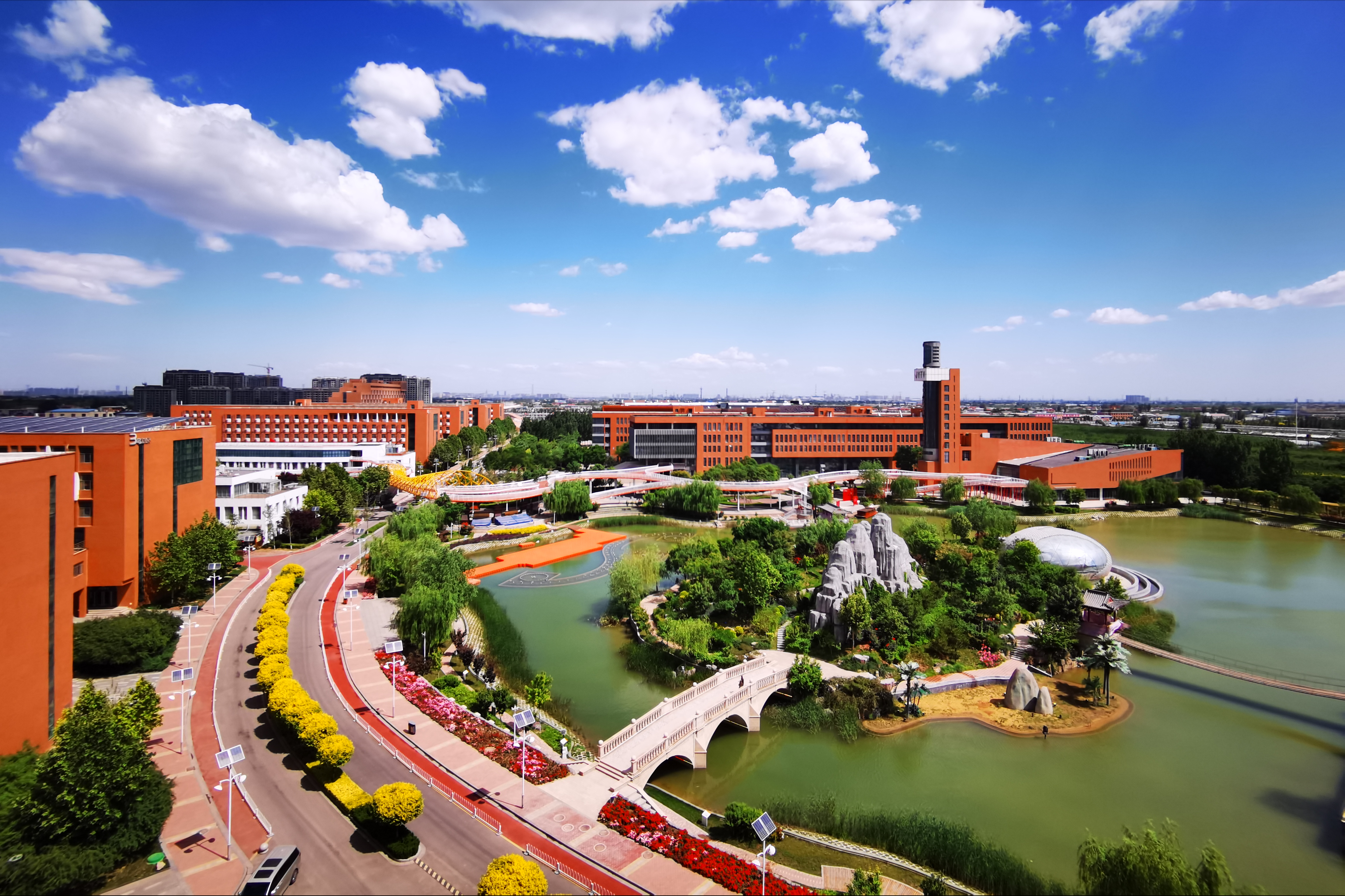 河北传媒学院录取需要多少分？解读2022年艺术类专业招生考试