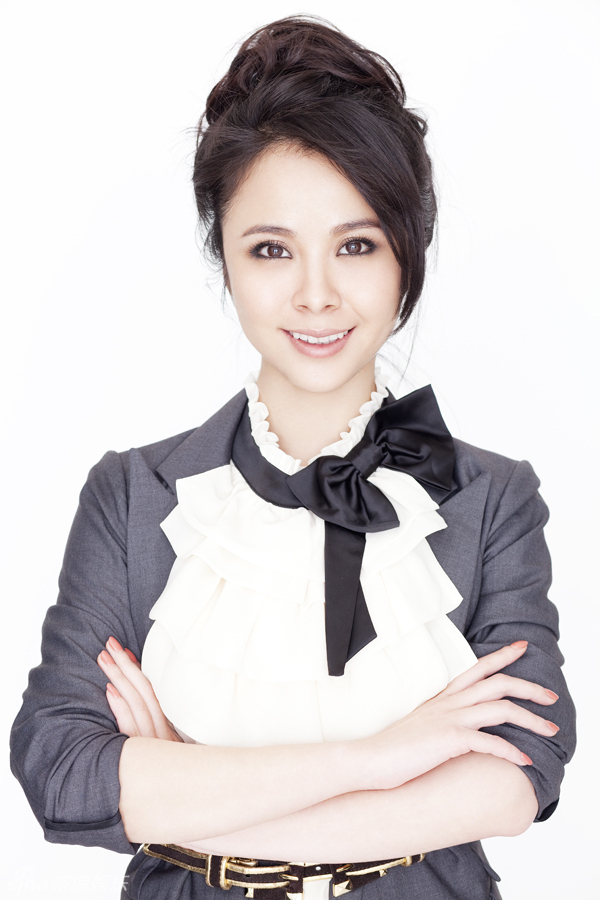 刘威:与杨若兮同居7年不结婚,转身娶小13岁化妆师,今婚姻状况如何