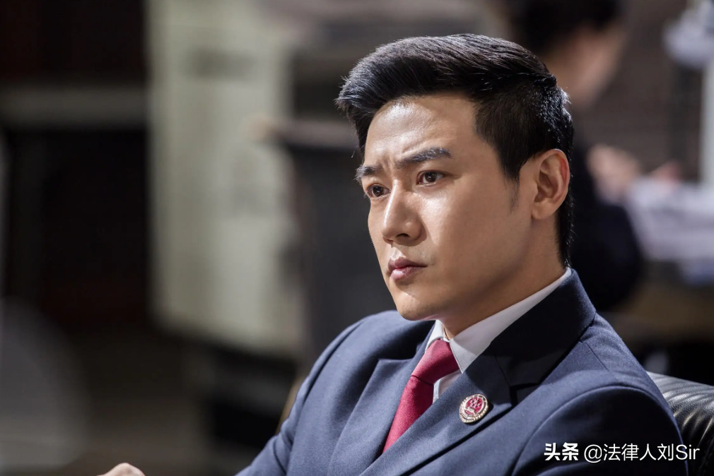 如何解决35岁的就业危机？或许考证是条出路