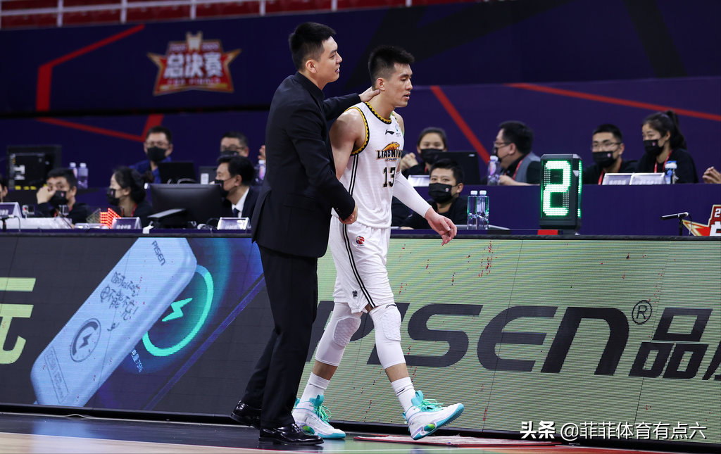 辽宁男篮杨鸣郭艾伦赛后采访（24+7！郭艾伦令广厦54分后卫黯然失色，杨鸣赛后透露两大获胜因素）