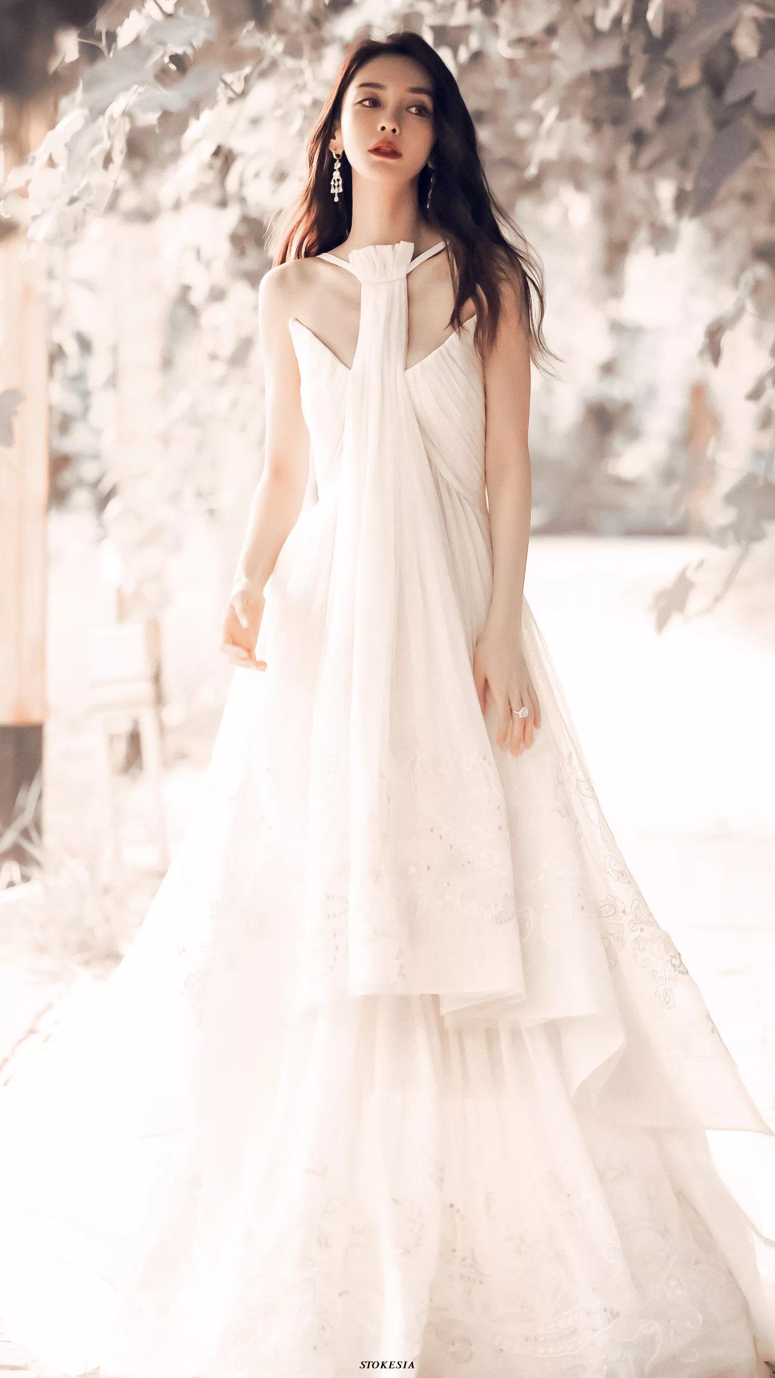 明星壁纸－Angela baby