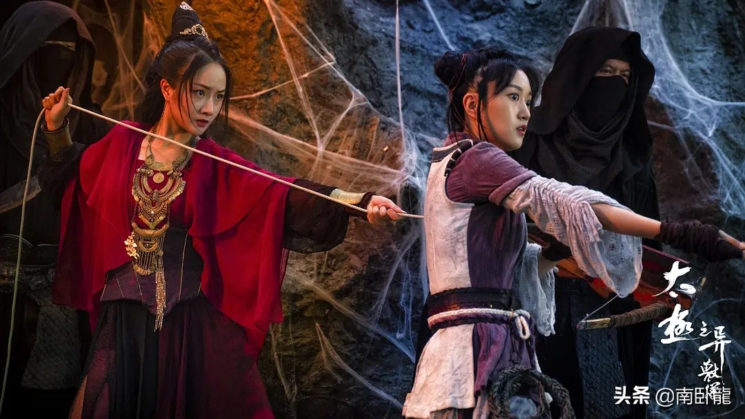 《太极之异兽冢》上映，人兽大战极限搏杀，太极神功致敬经典