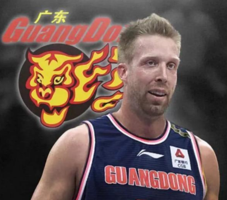 cba門票哪個(gè)位置好（CBA3消息！CBA開始銷售門票，漢密爾頓感覺很棒，杜鋒談粵遼大戰(zhàn)）