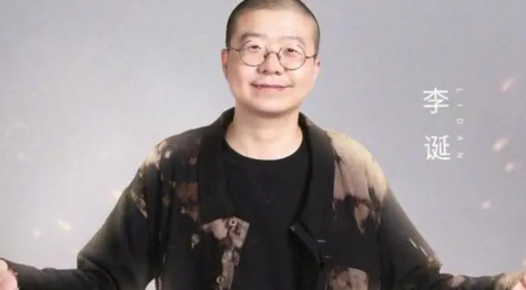 明明有1米8的大高个，但看起来很“矮”的12位男星，个个让人意外