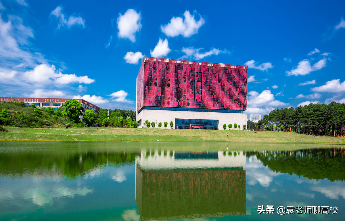 西南地区的两所末流211大学，广西大学和贵州大学，哪个更强？