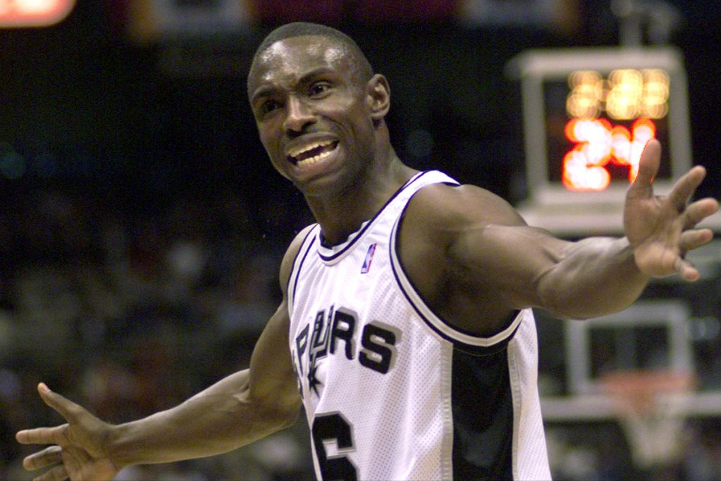 nba明星球衣号(盘点nba历史上十大6号球员,小乔丹仅第4,詹姆斯登顶)