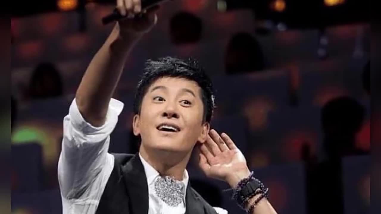 毛宁:身陷"同性恋"风波,因丑闻沉寂,如今为捞金搂富婆深情合唱-蘑菇号