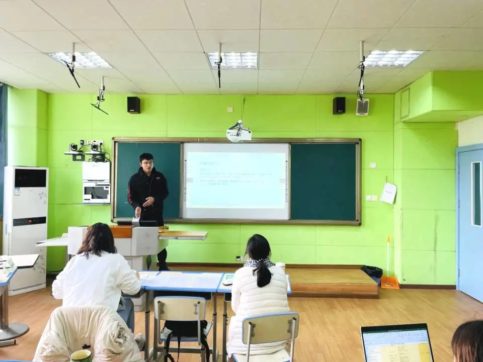 且行且思，且悟且进丨双流特教开展课标教材解读与作业设计大赛二