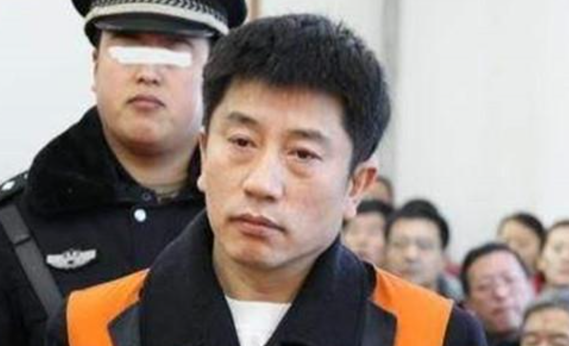 他是《刘老根》里的马书记,万里大造林诈骗13亿,出狱后上了央视