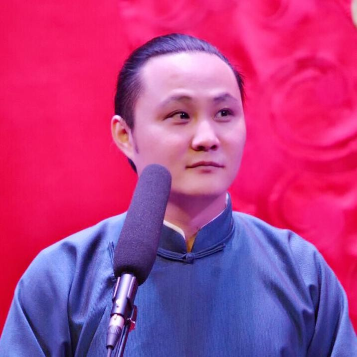 4年前离开德云社自立门户，如今沦落成小主播，闫宗海后悔吗？