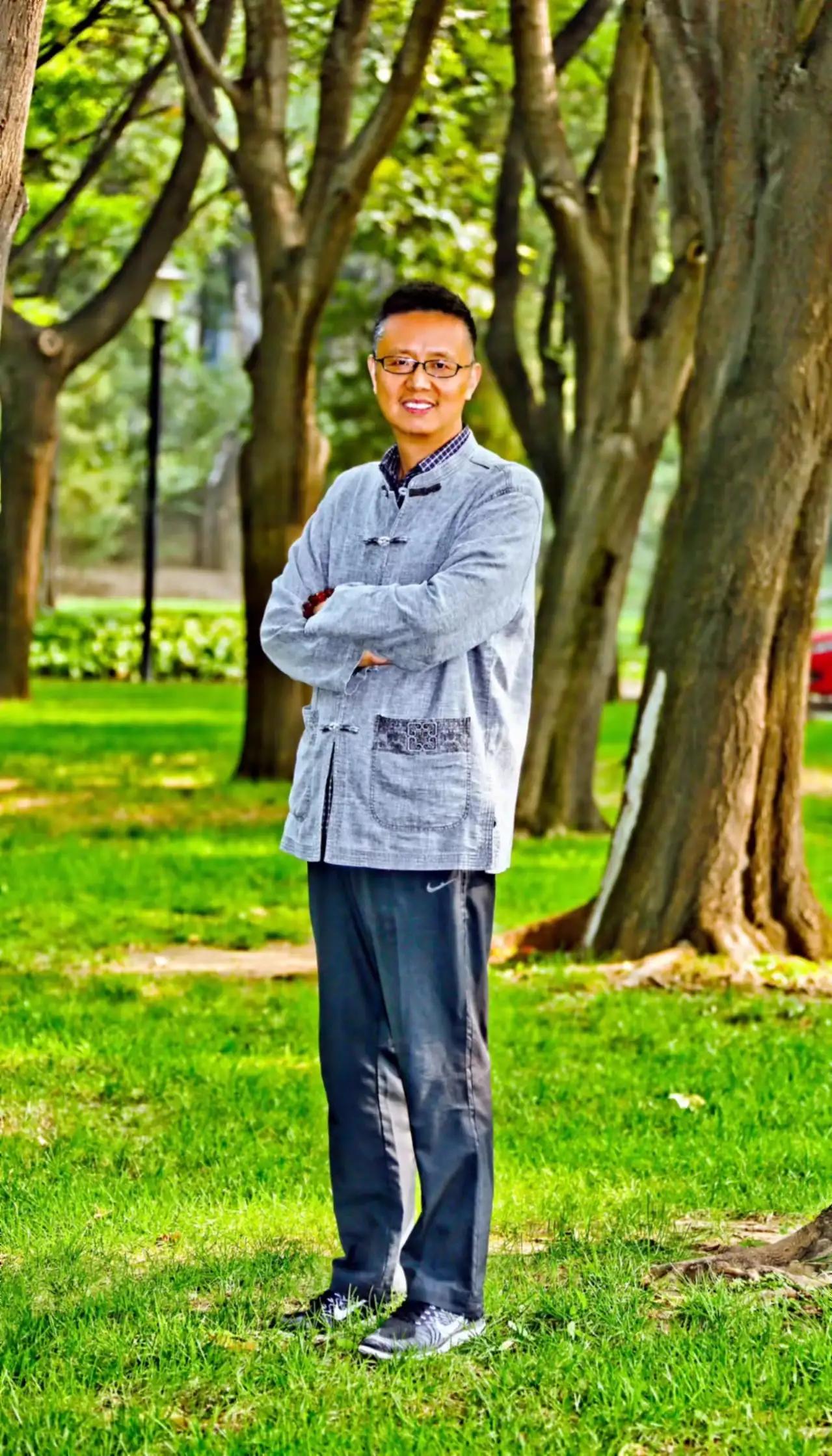 马晓东:一个文人的十年