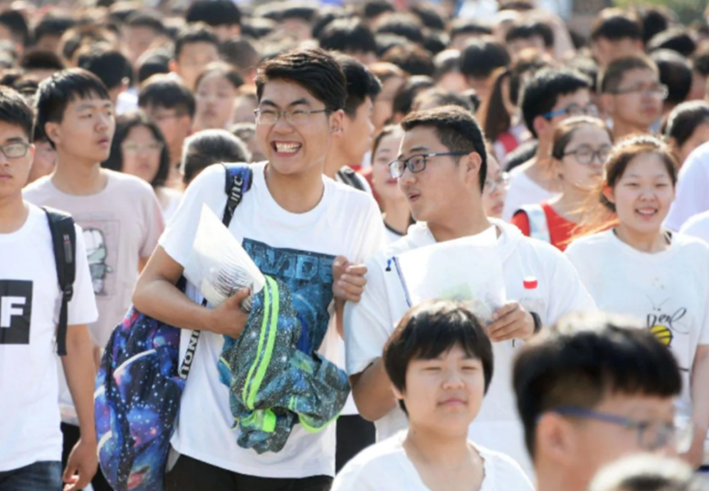 高考新模式3+2+1实施，两个科目受冷，两个科目的教师心里很担心