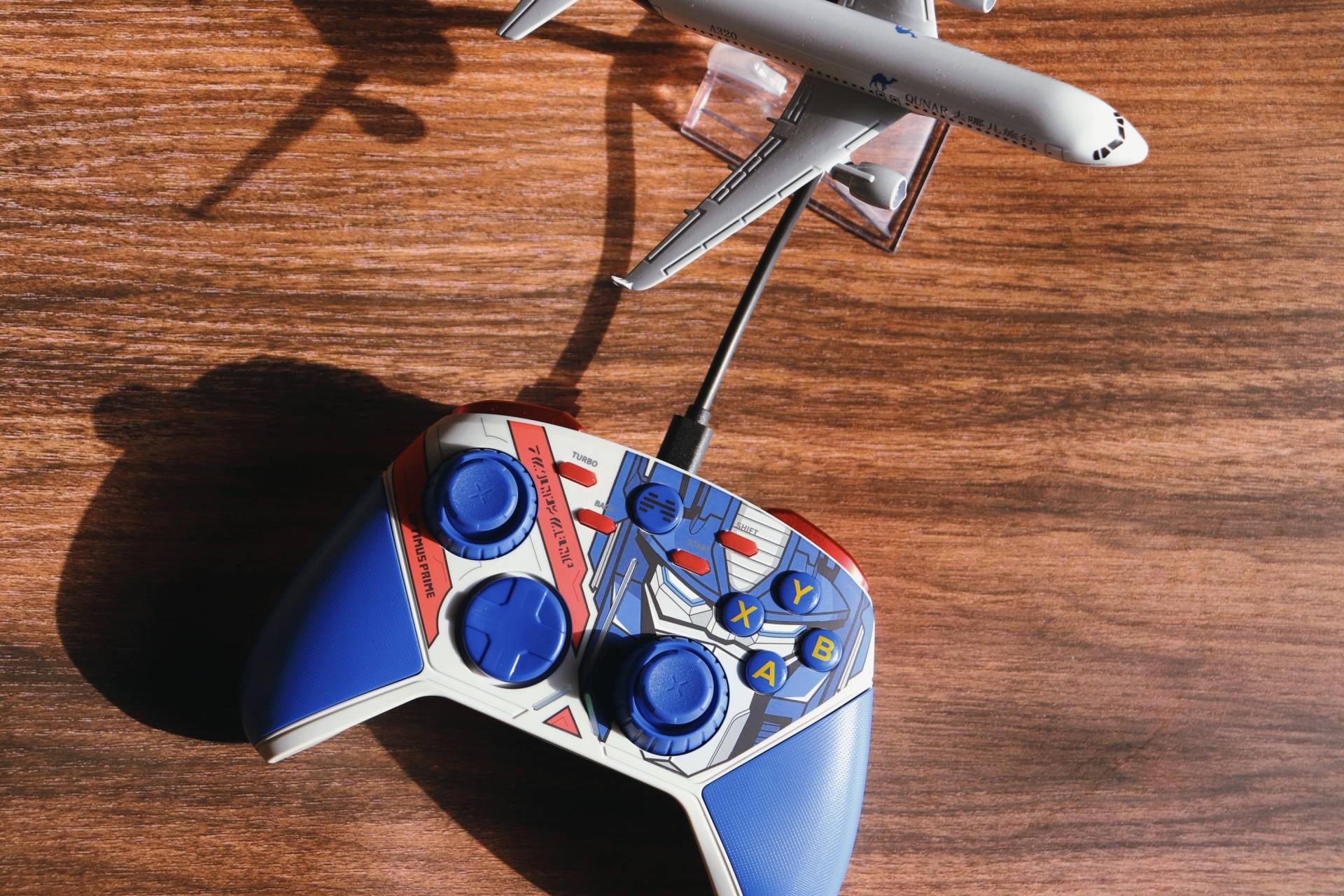 北通阿修罗3游戏手柄变形金刚限定版，颜值担当，性能怪兽