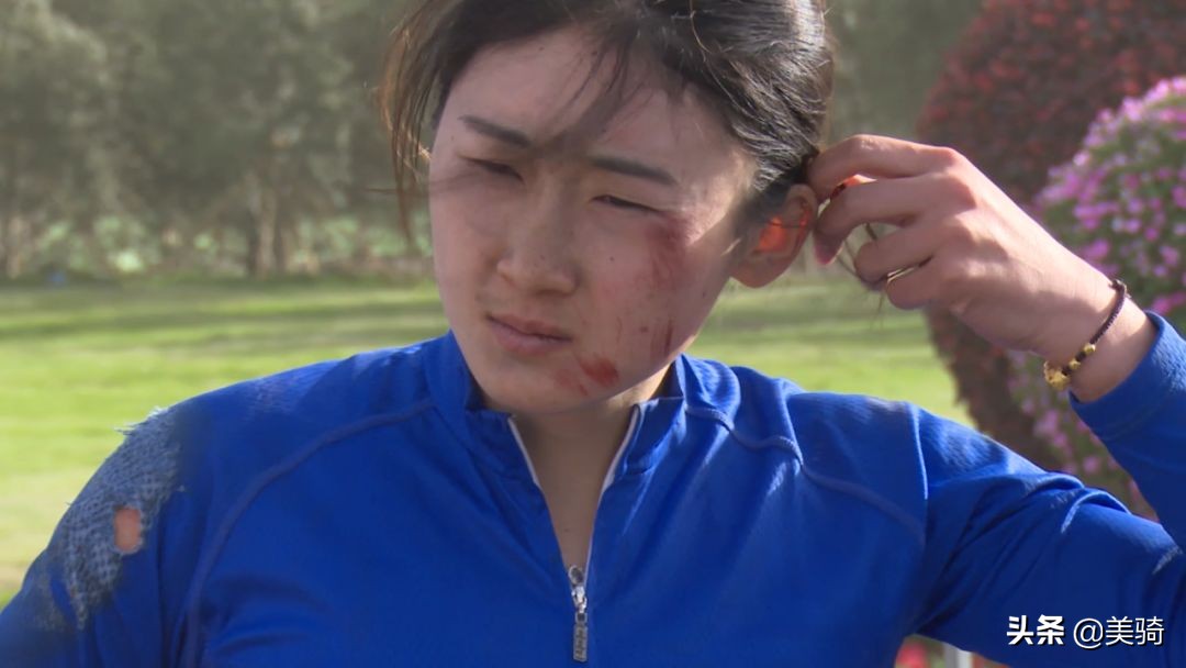 上海赛车美女（致敬车坛玫瑰 盘点国内6位值得关注女车手）