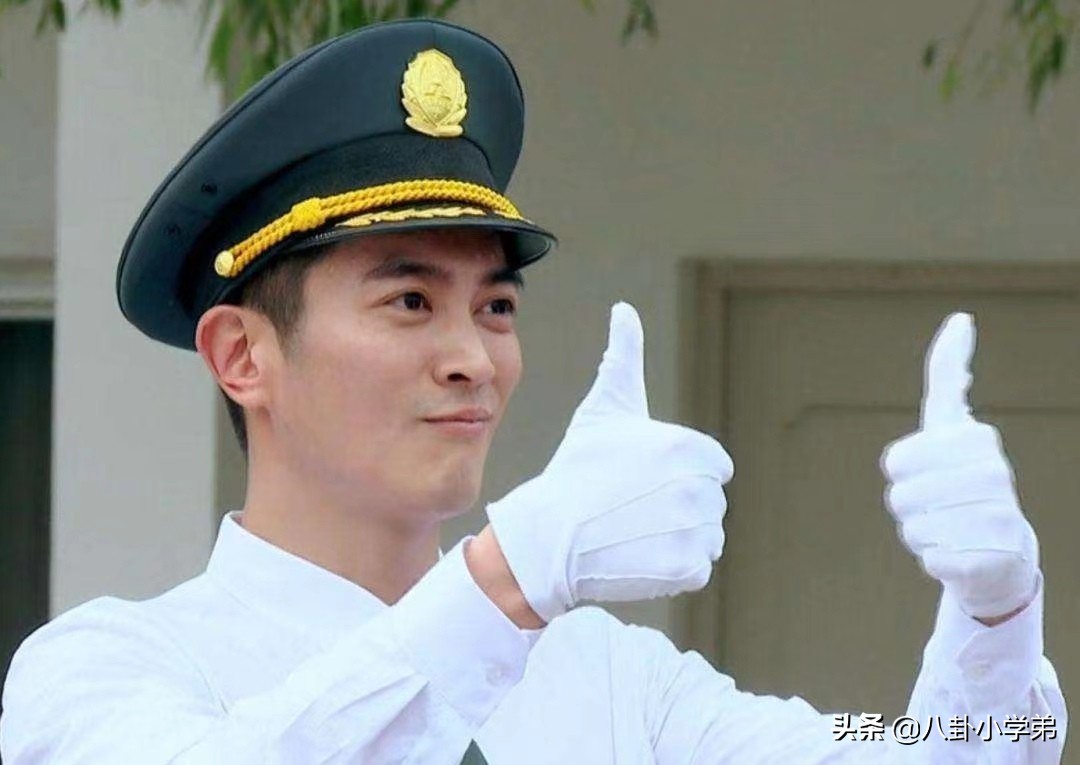 油头粉面、气质不硬就别演军人了，这8位男星告诉你，什么是硬汉
