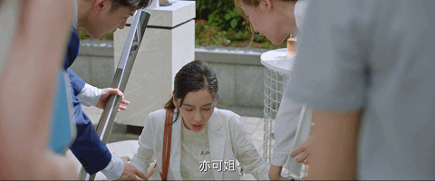 Angelababy再遭群嘲，这回不怪她的演技