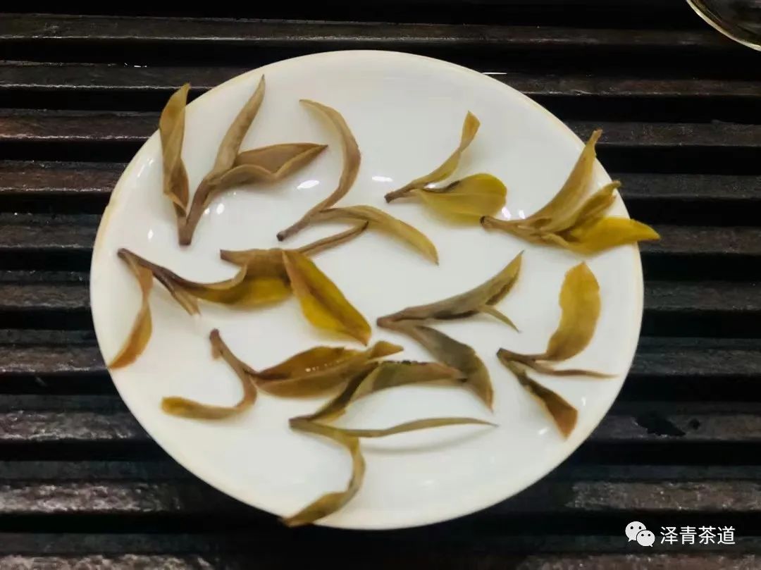 评价茶叶的专业术语(教你喝茶的100个专业术语)