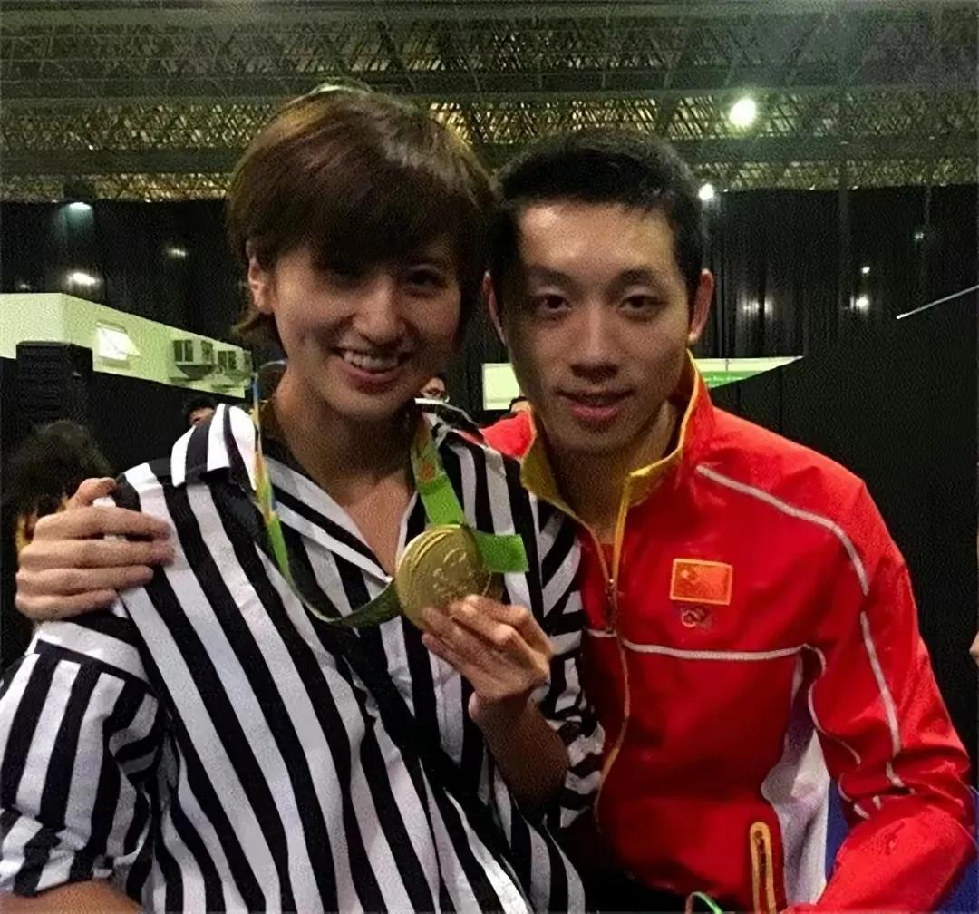 许昕家境如何（许昕老婆身高175，老婆是国乒第一美女，为许昕放弃整个职业生涯）