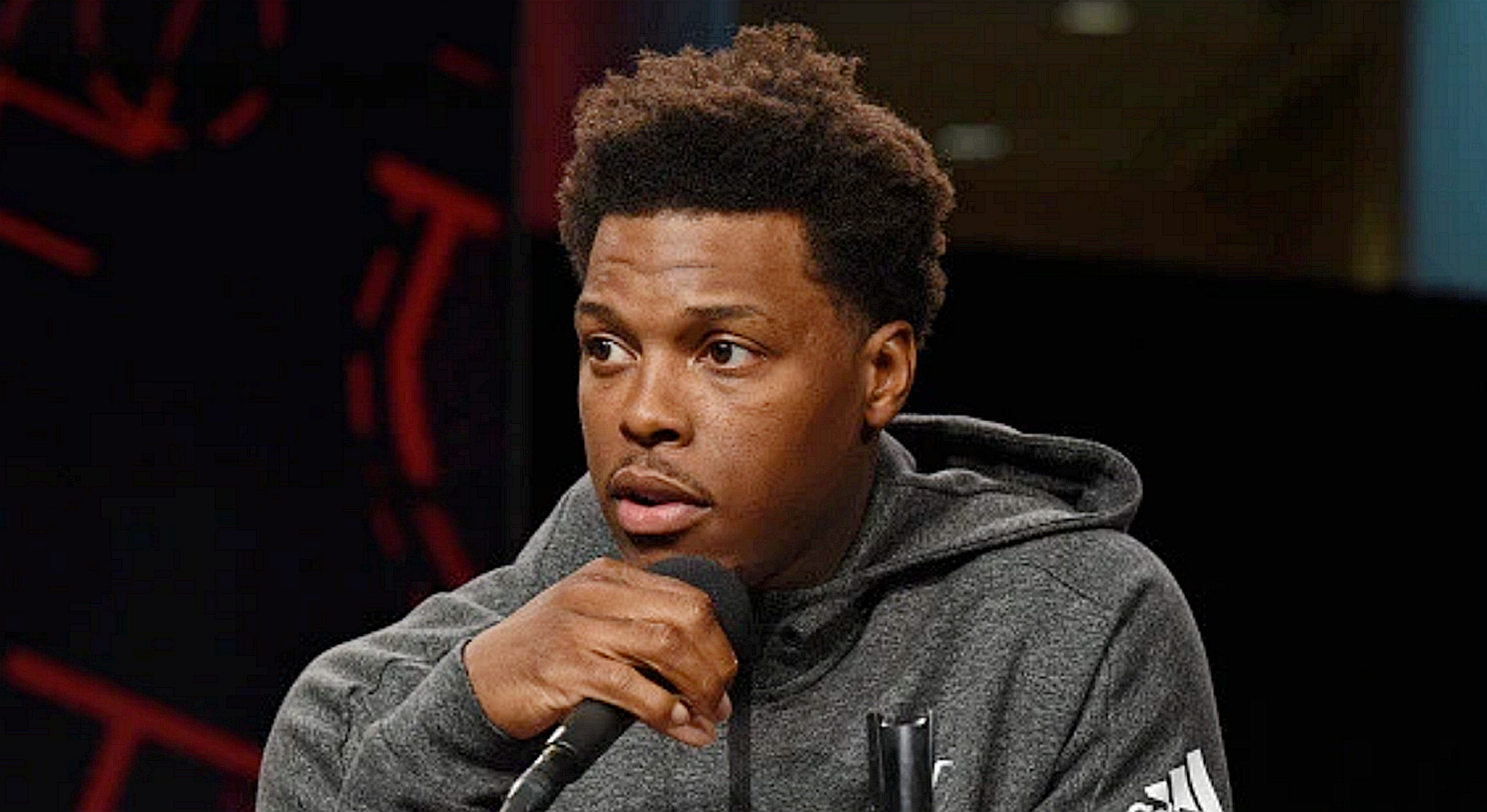 莱昂纳德还是洛瑞（洛瑞：19年伦纳德单核夺冠说法太扯，我、西亚卡姆都场均16分以上）-华海博客