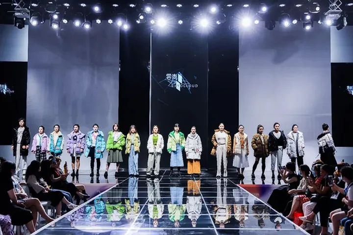 无印良品在中国开始“送外卖”了 / H&M集团第二财季收入高于预期