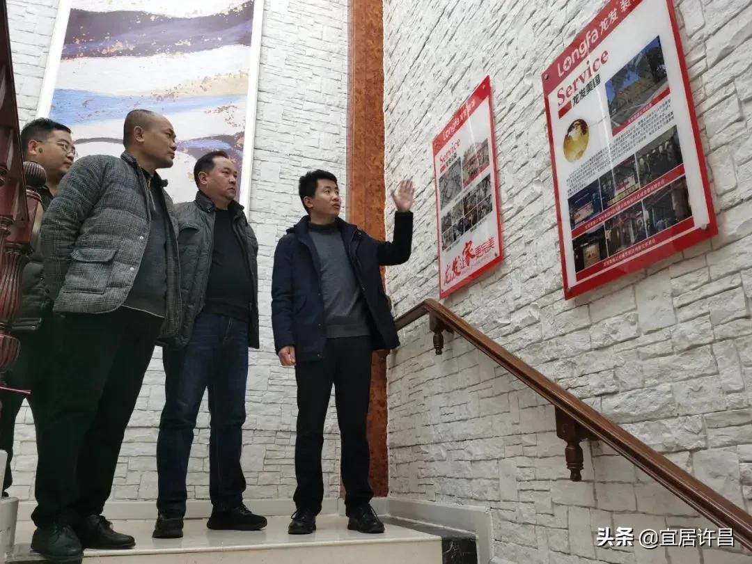 装饰公司大多是加盟的，许昌这家赫赫有名的公司却是总部直营的