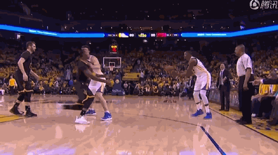 nba墊腳有哪些（盤點NBA的五大墊腳怪）