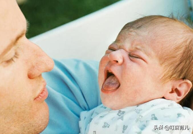 哭了就别让他吃奶！解读宝宝的12种哭声，成为带孩子去的好父母