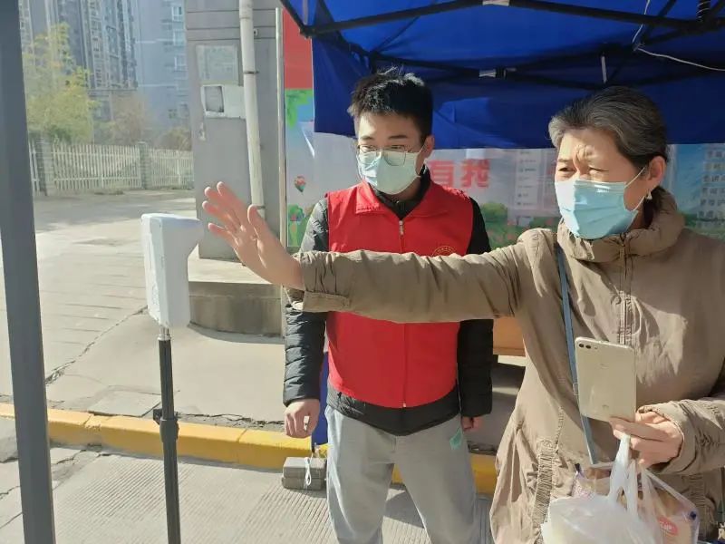 “镐”不畏惧，“京”心抗疫：2022，镐京学院的故事又开始了……