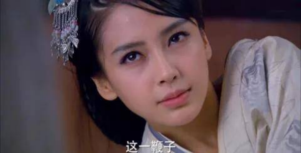 打戏无力、假吃、用十个替身，比起老戏骨，这些流量演员太拉跨了